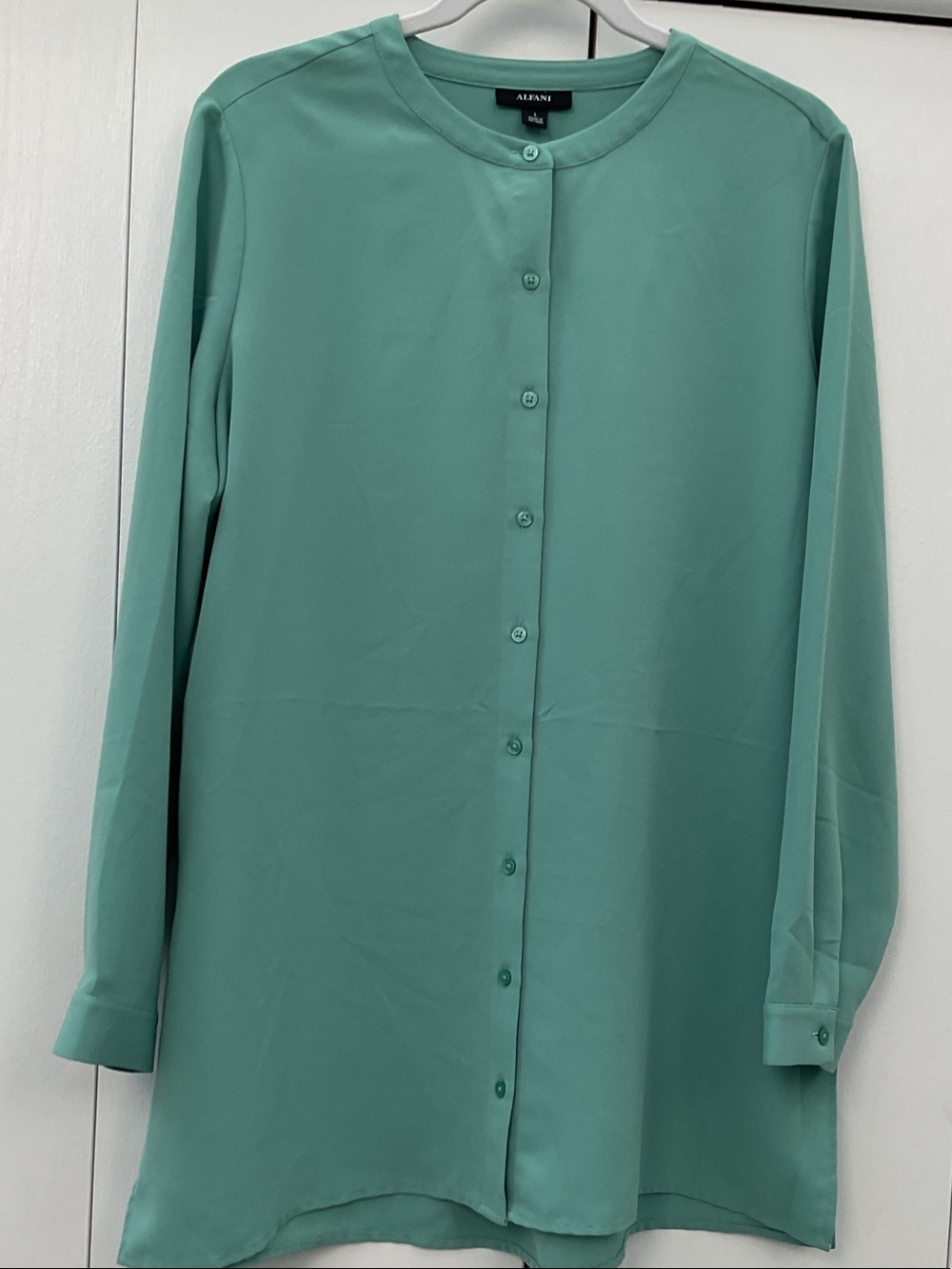 Alfani Women's Seafoam Button-Front Long Sleeve Shirt